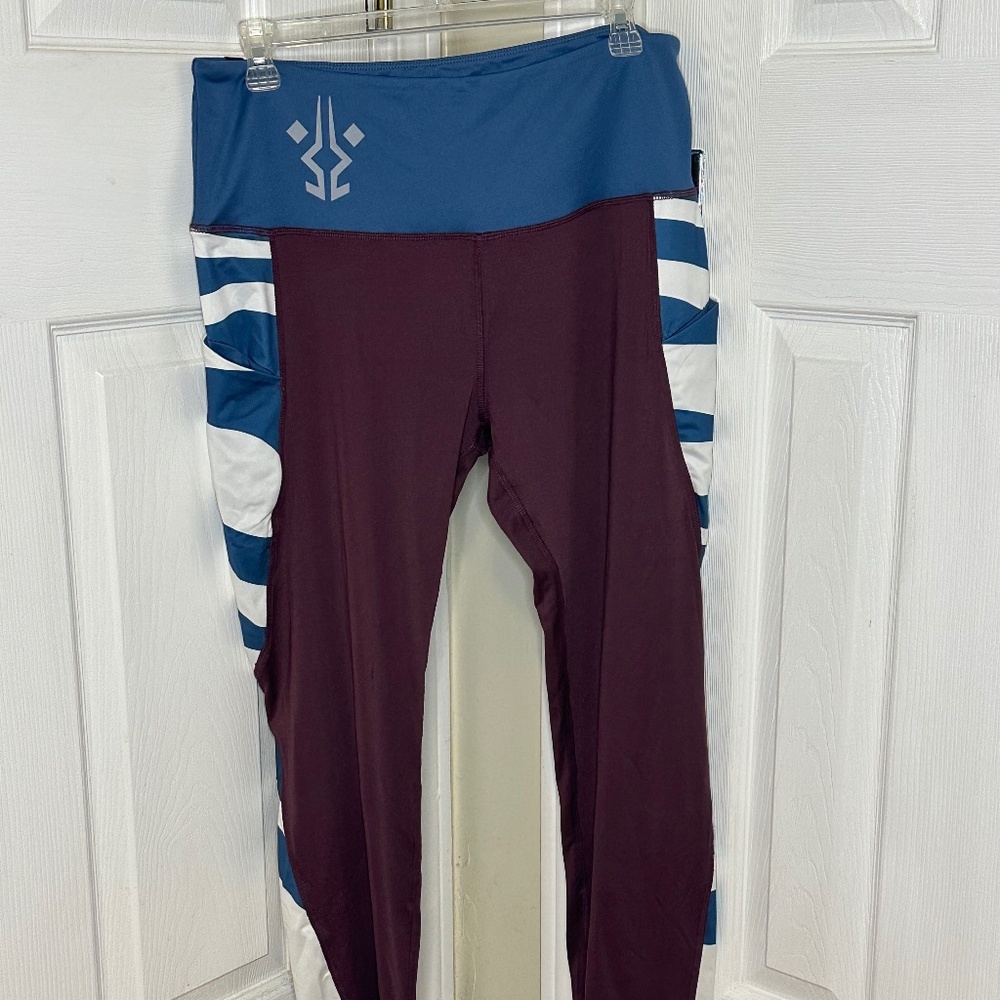 Heroes & Villains Star Wars Ahsoka Tano leggings with pockets